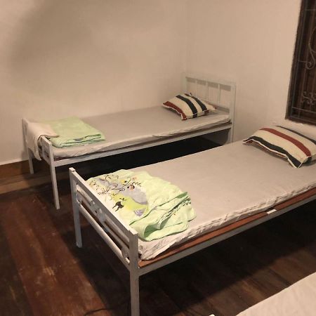 Vernice Backpacker Hostel Vientiane Exterior photo