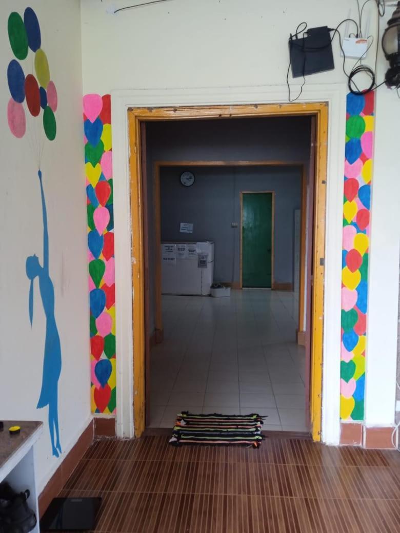 Vernice Backpacker Hostel Vientiane Exterior photo