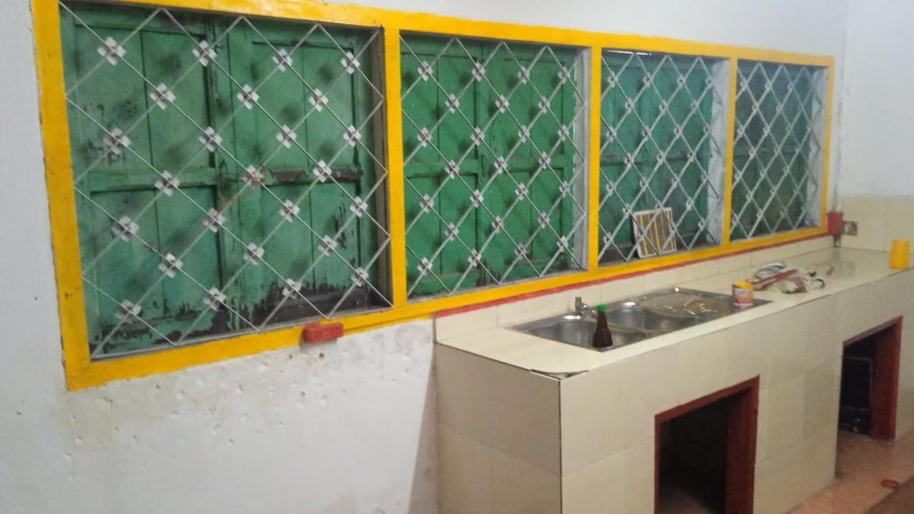 Vernice Backpacker Hostel Vientiane Exterior photo